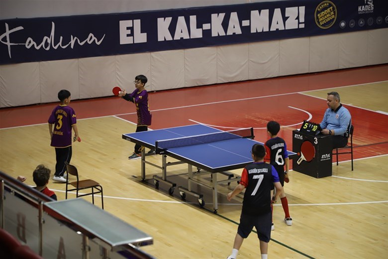 🏓 Okul Sporları Küçük Erkekler Masa Tenisi İl Birinciliğinde Heyecan Devam Ediyor